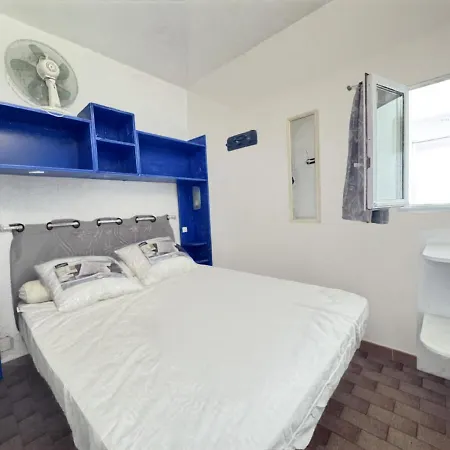 6-person - 2 Bedrooms - Center Apartment
